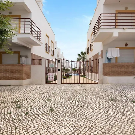 Quinta Da Gomeira 58 * קבאנס דה טאבירה